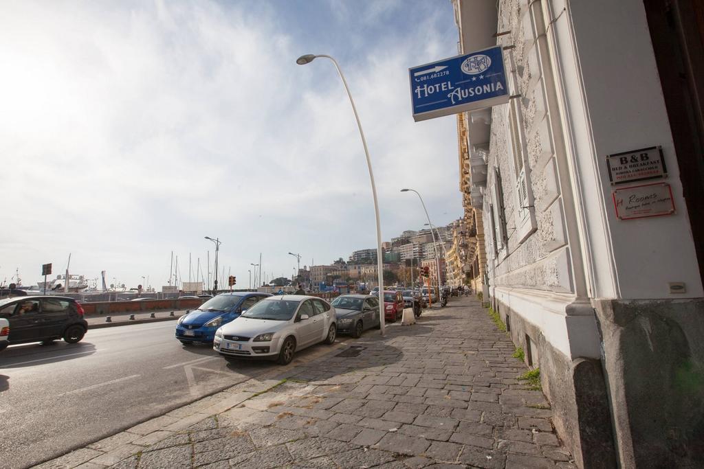 Hotel Ausonia Napoli Eksteriør bilde