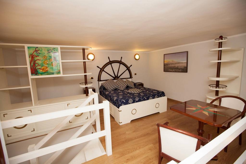 Hotel Ausonia Napoli Eksteriør bilde