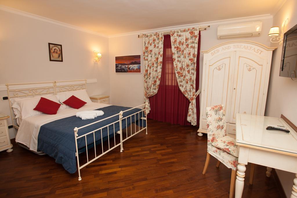 Hotel Ausonia Napoli Eksteriør bilde