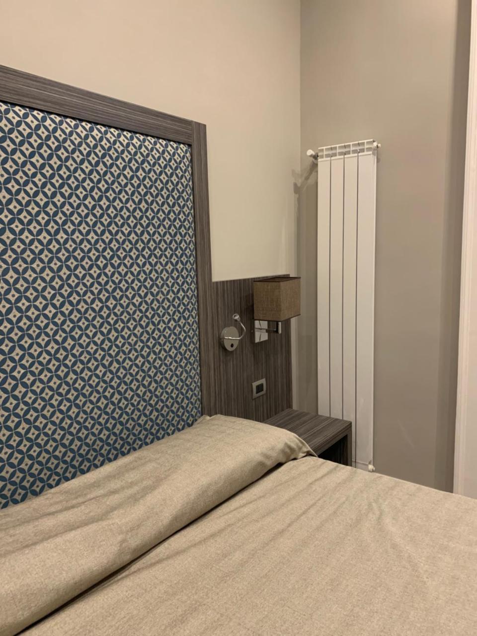 Hotel Ausonia Napoli Eksteriør bilde