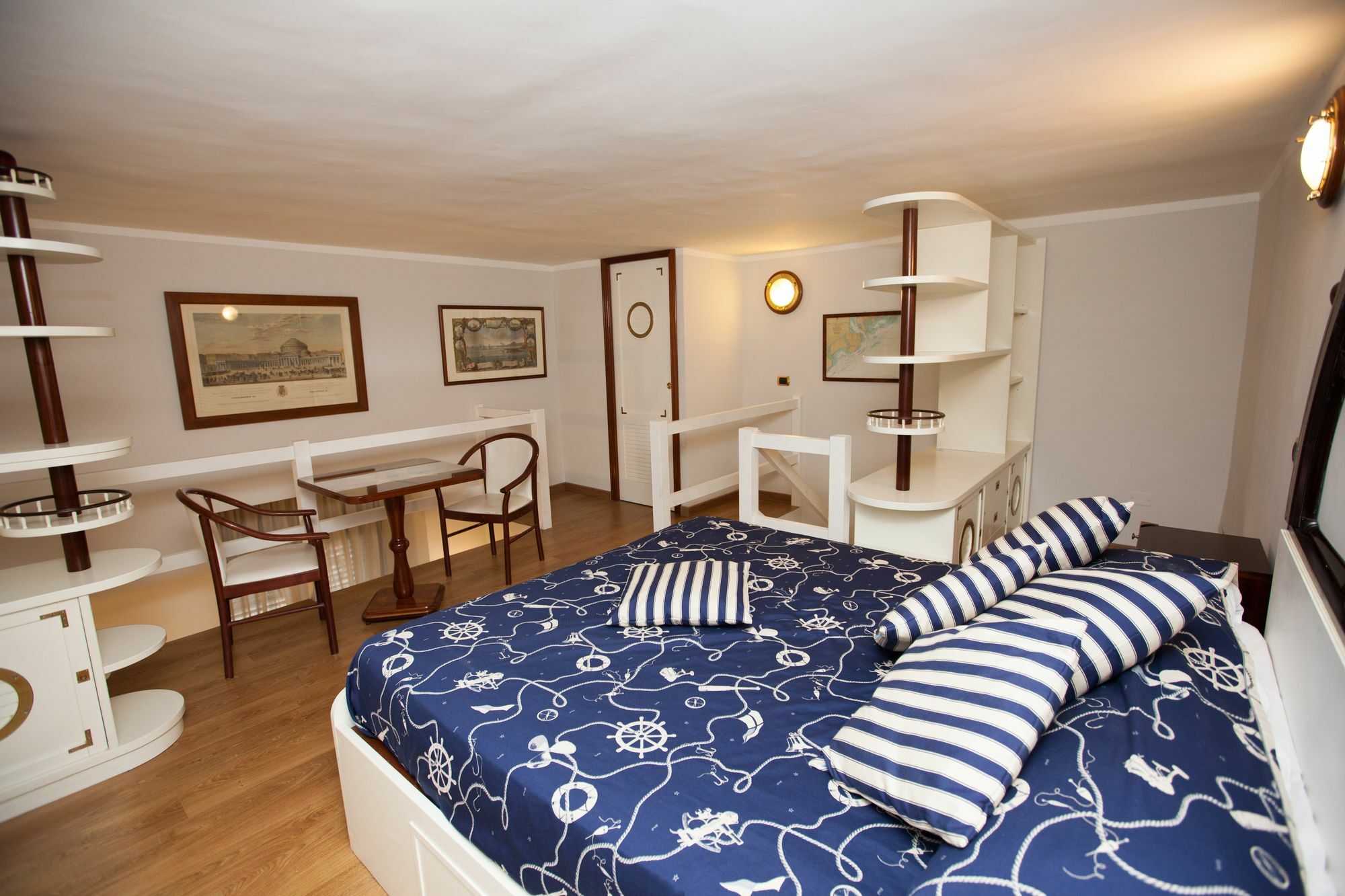Hotel Ausonia Napoli Eksteriør bilde