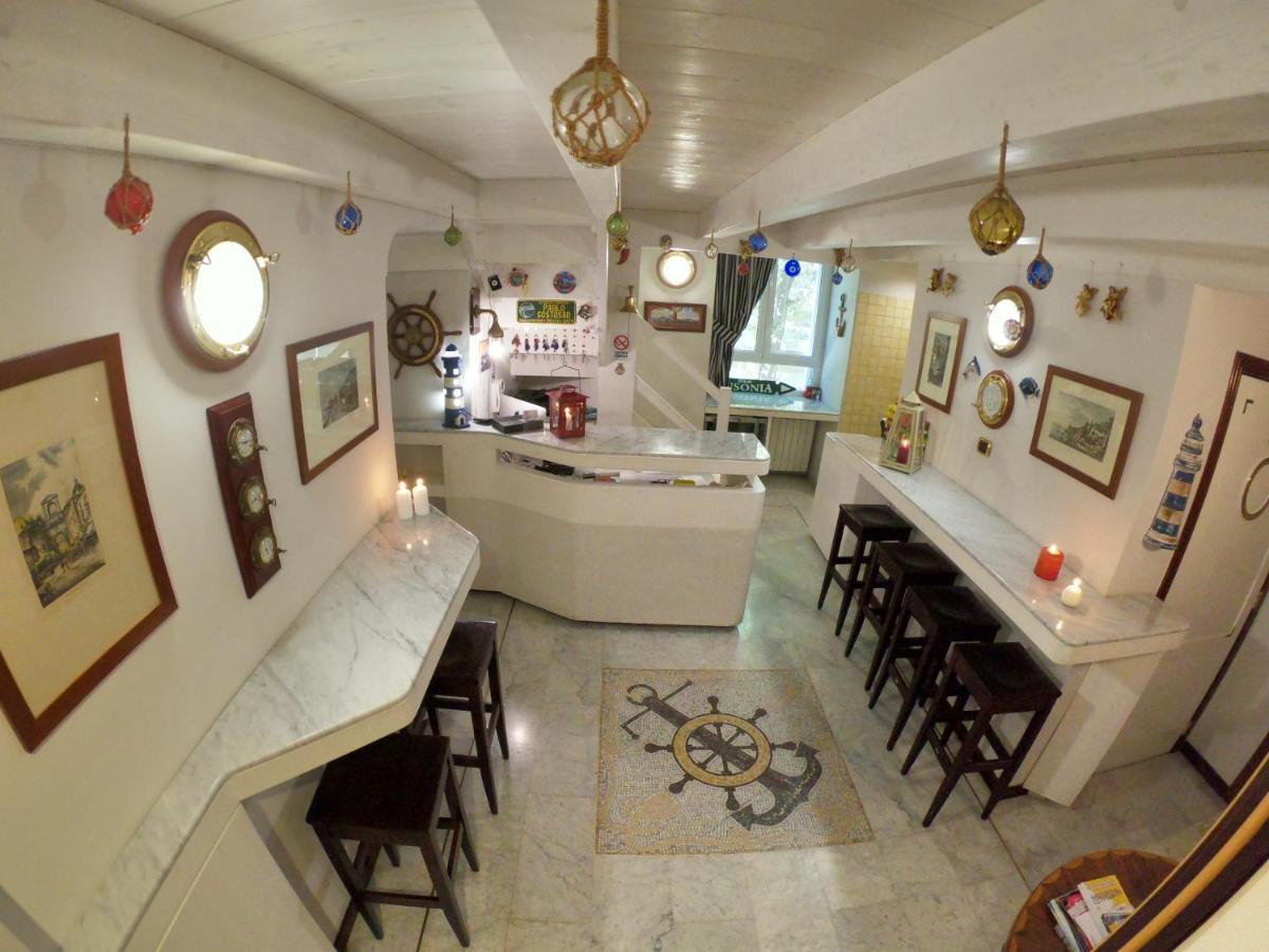 Hotel Ausonia Napoli Eksteriør bilde