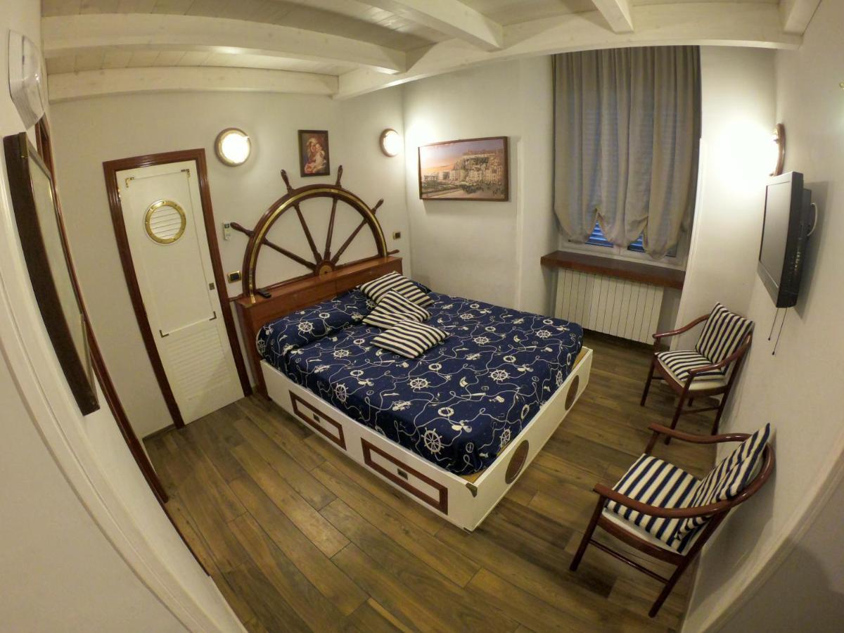 Hotel Ausonia Napoli Eksteriør bilde