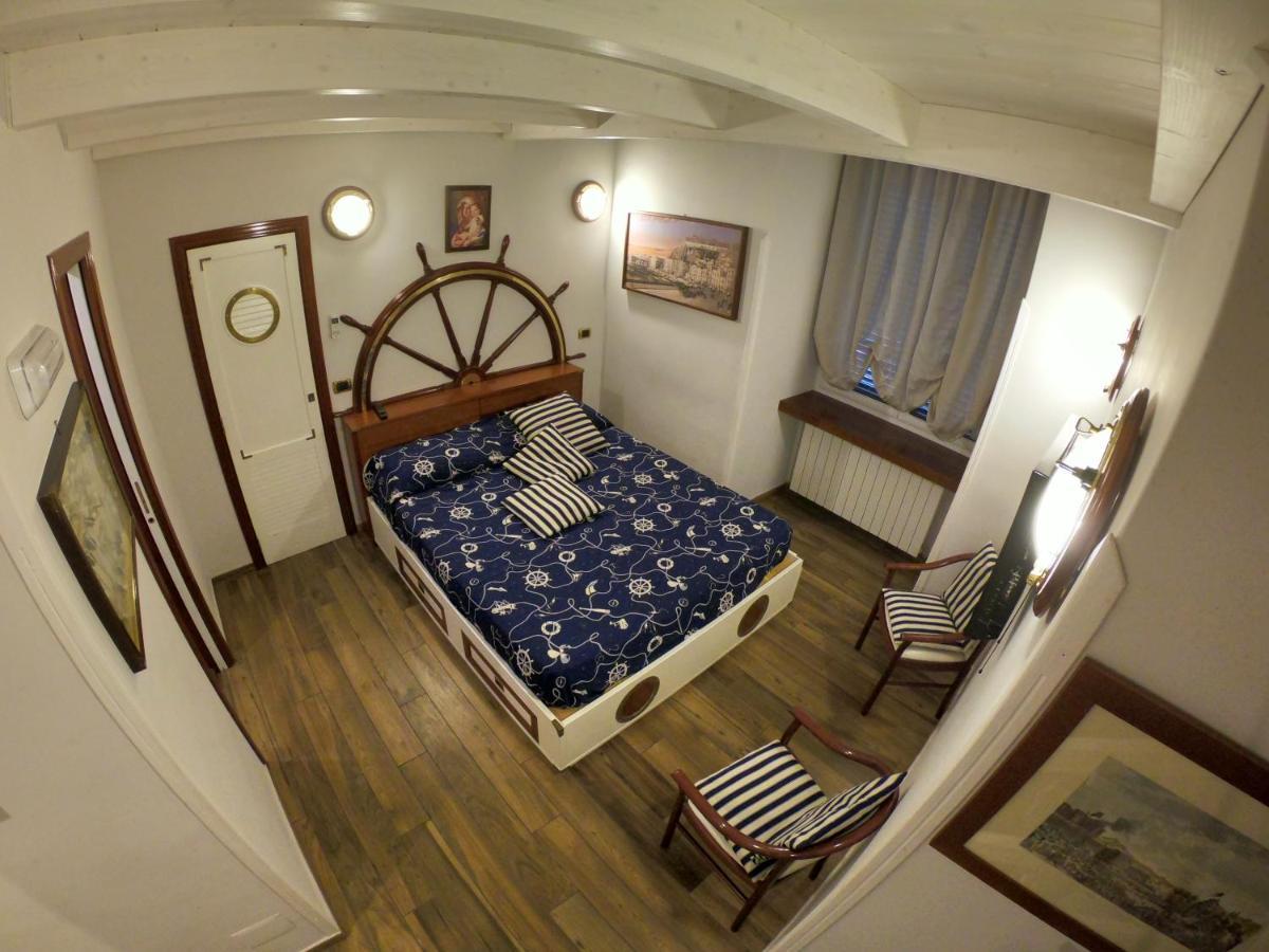 Hotel Ausonia Napoli Eksteriør bilde